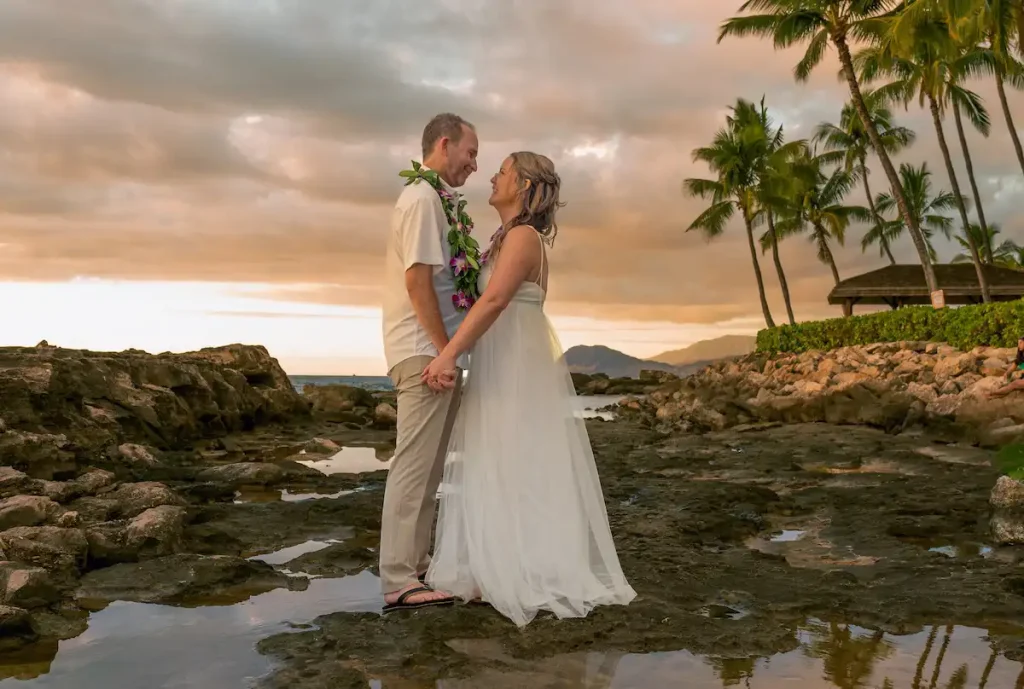 Summer Vacation Wedding in Hawaii